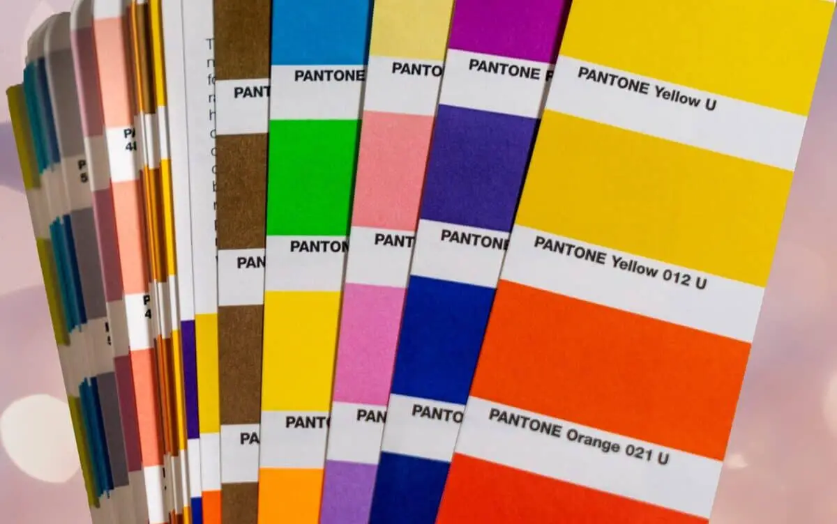 How to find and add pantone colors in Photoshop